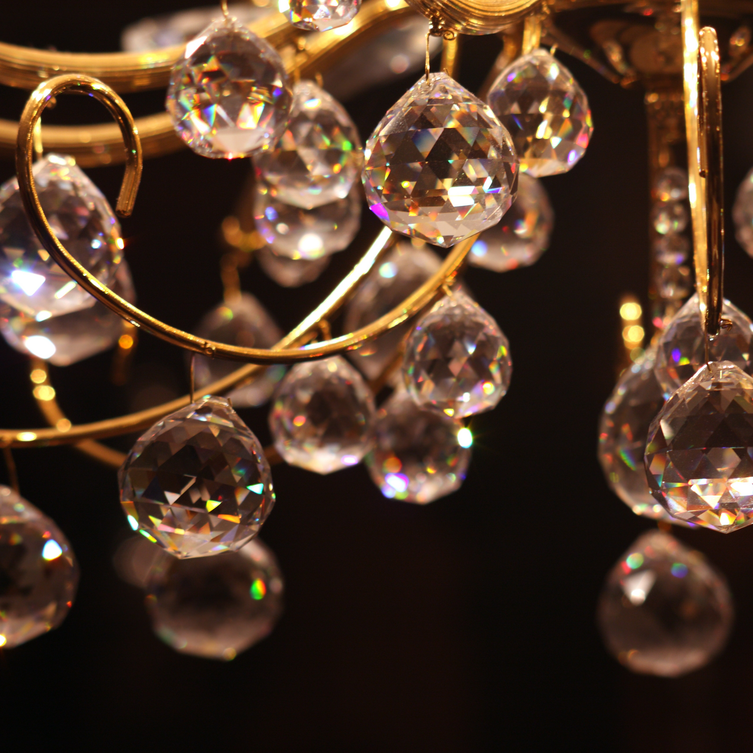 Serene Luminaire About us Photo of Chandelier in close shot