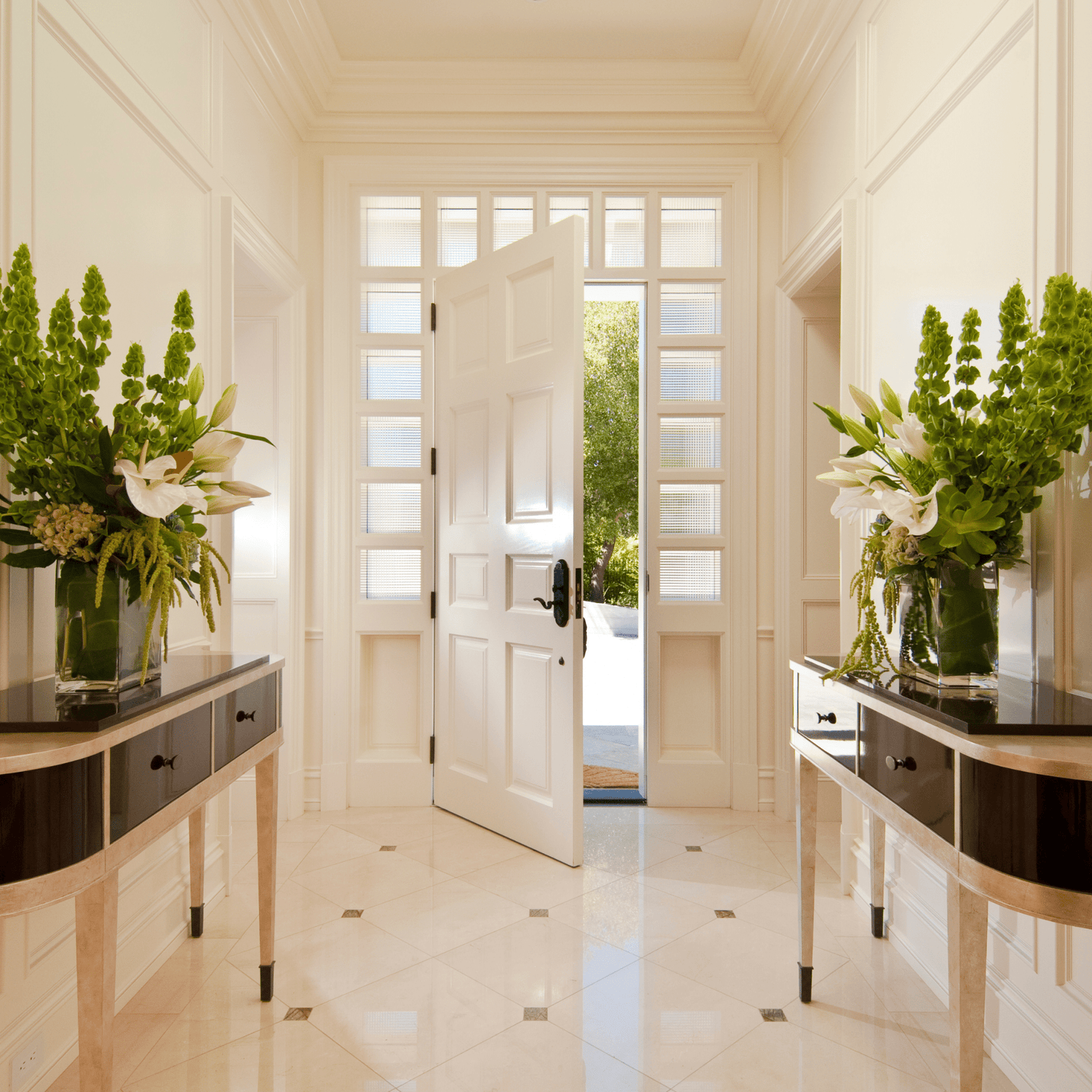 Foyer - Serene Luminaire
