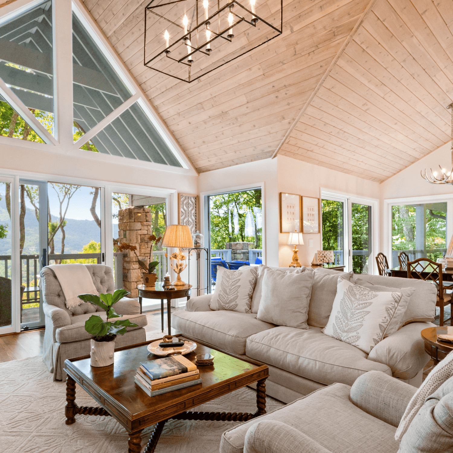 Living Room - Serene Luminaire